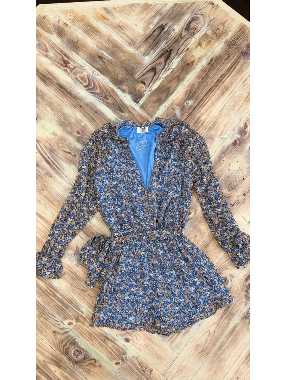 Blue floral long sleeve romper 0604